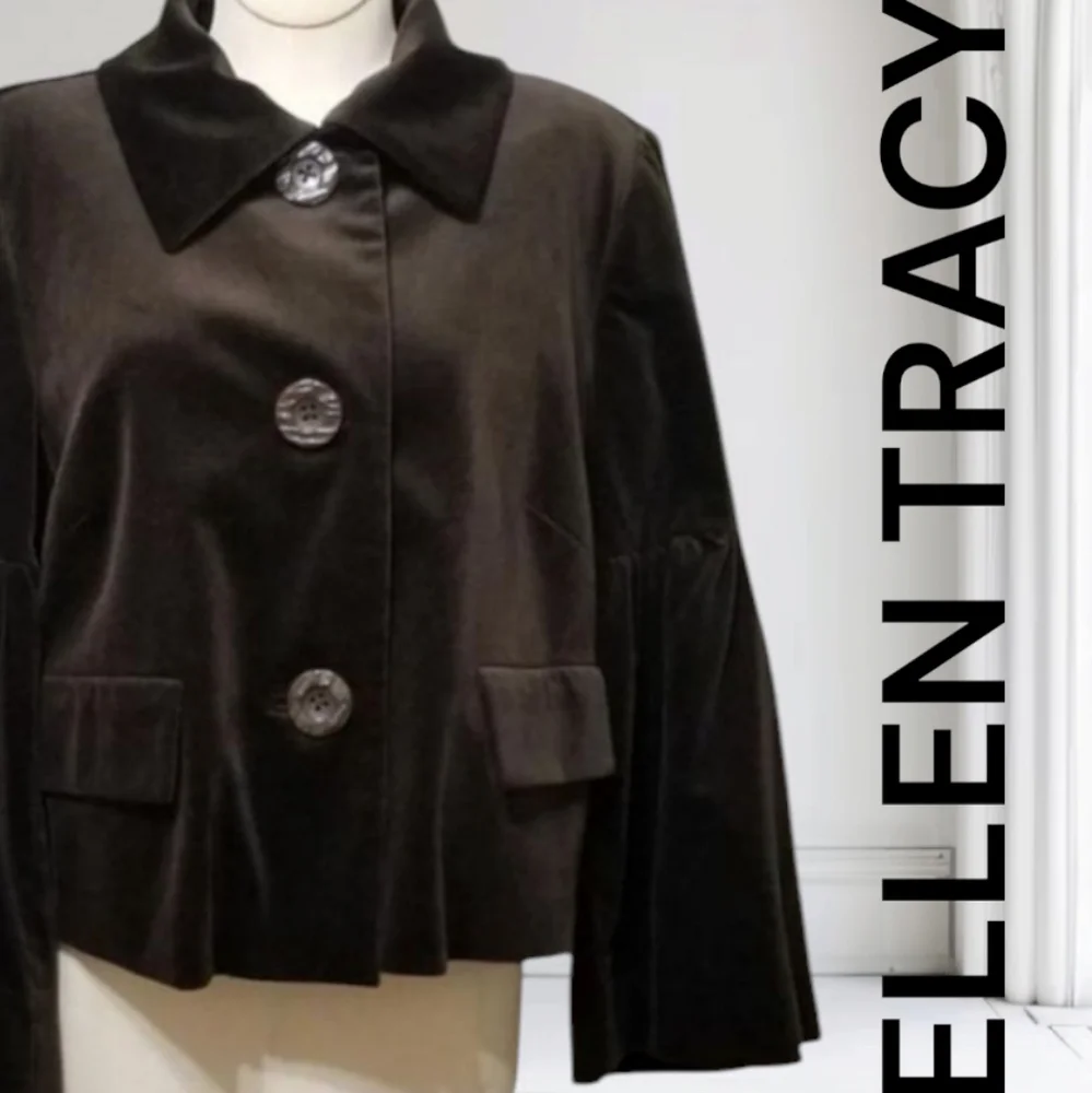 ELLEN TRACY VELVET BLAZER BELL SLEEVE SIZE 8 WOMENS SIZE 8 GUC